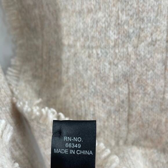 FRAAS The Scarf Company Wool Blend Fringe Oatmeal Cozy Textured Grid Winter - Picture 5 of 10